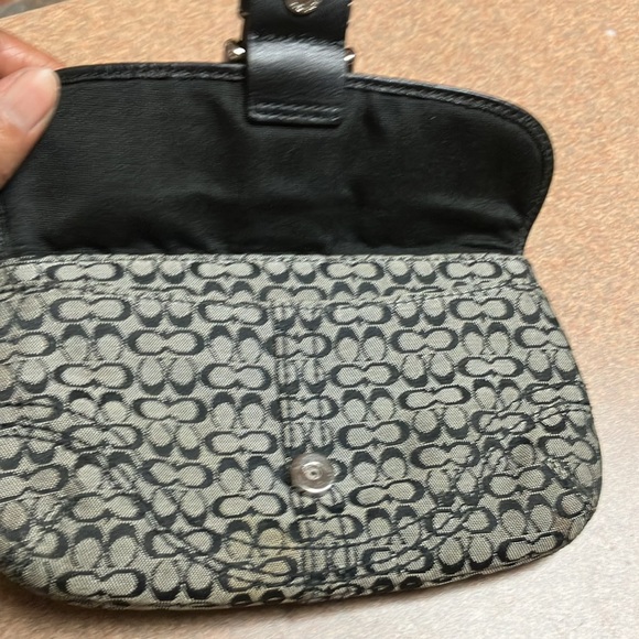 Coach Wristlet - Picture 6 of 12